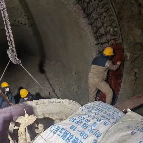 Whosale高アルミナセメントCa50Ca70Ca80キルン用高アルミナ耐火セメント